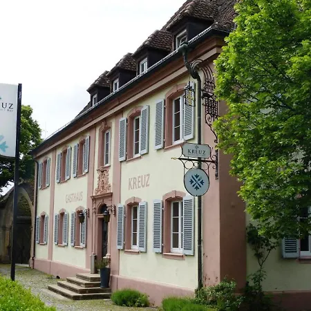 Hotel Restaurant Kreuz 3*