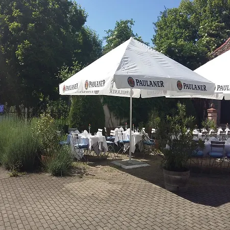 Restaurant Kreuz Hotel 3*