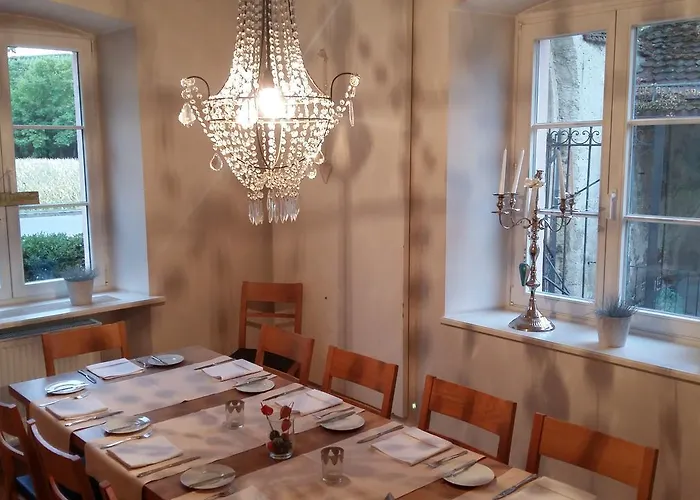 Hotel Restaurant Kreuz Mullheim (Baden-Wurttemberg)